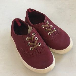 6T Old Navy Tennis Shoes